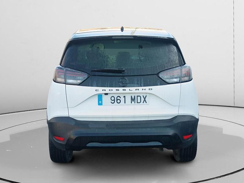Usado Opel Crossland 110 CV (80 kW) 2023 Blanco SUV