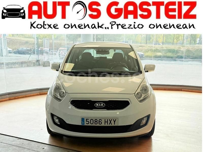 Usado Kia Venga 115 CV (84 kW) 2014 Blanco Utilitario
