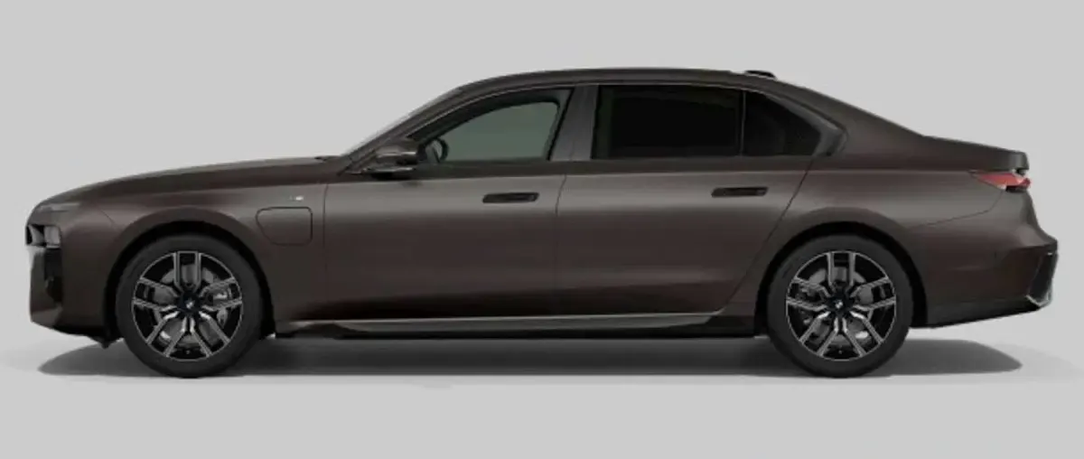 Usado BMW 750e Comfort Edition 491 CV (361 kW) 2025 Gris Berlina
