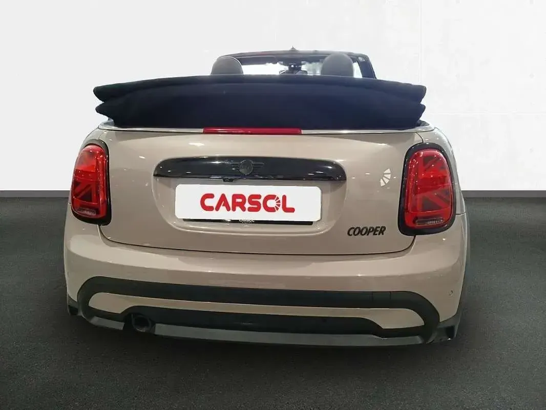 Usado Mini Cooper Cabriolet 136 CV (100 kW) 2023 Gris Descapotable