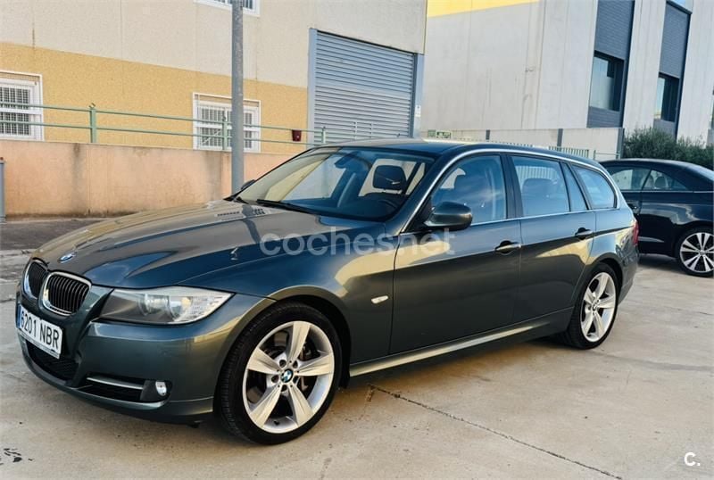 Gris / plata Usado 2009 BMW 335 Familiar | 11.999 € - Imagen 1/4