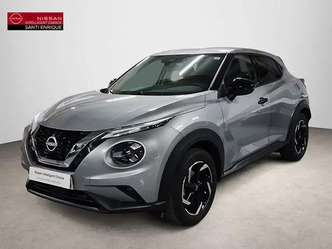 Usado Nissan Juke Acenta 114 CV (83 kW) 2025 Plateado SUV