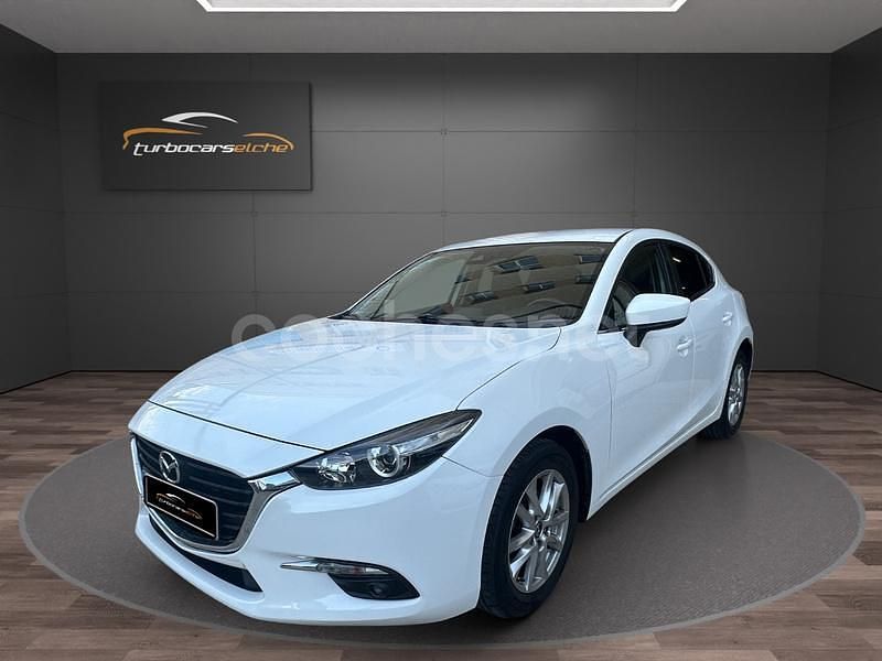 Usado Mazda 3 105 CV (77 kW) 2018 Blanco Berlina
