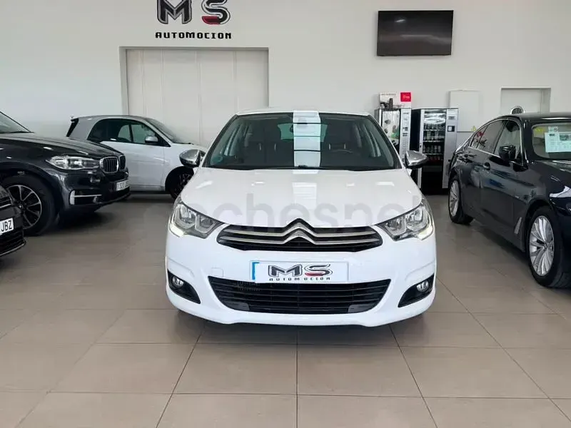 Usado Citroën C4 Feel 99 CV (72 kW) 2016 Blanco Berlina
