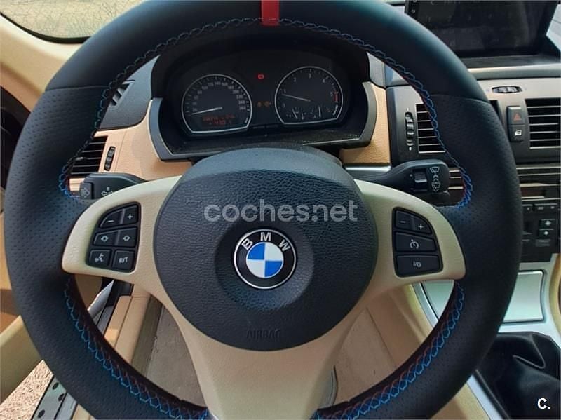 Usado BMW X3 Comfort Edition 218 CV (160 kW) 2007 Negro SUV