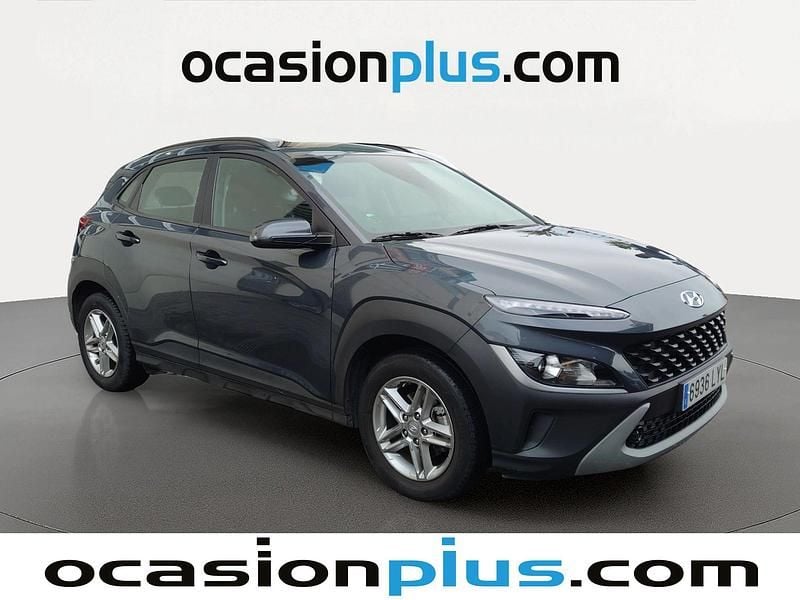 Usado Hyundai Kona 120 CV (88 kW) 2022 Gris SUV