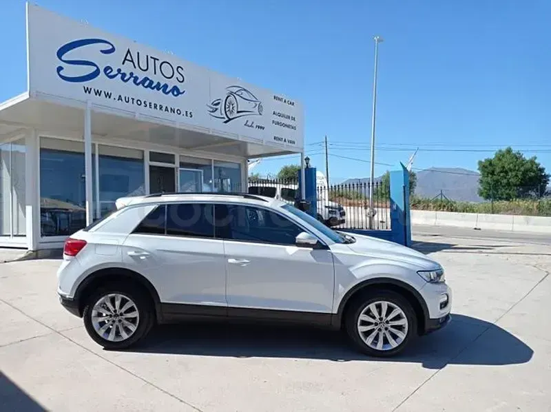 Usado VW T-Roc Advance 150 CV (110 kW) 2021 Blanco SUV