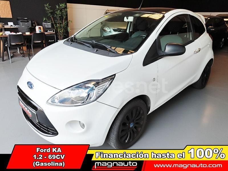 Usado Ford Ka 69 CV (50 kW) 2014 Blanco Berlina