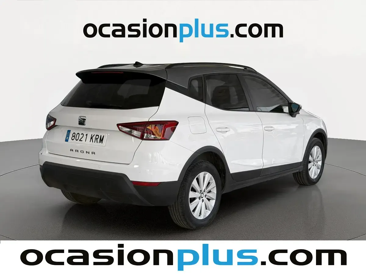 Usado Seat Arona Ecomotive 95 CV (69 kW) 2018 Blanco SUV
