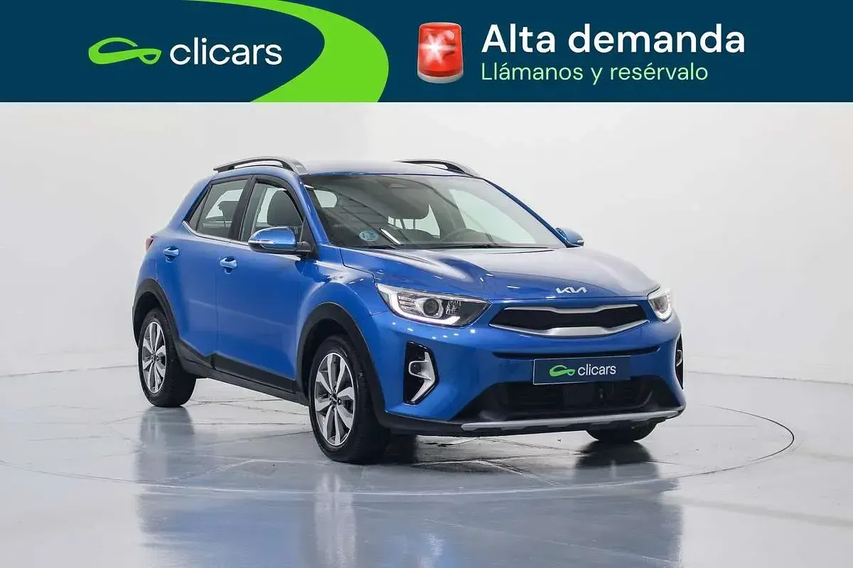 Usado Kia Stonic 101 CV (74 kW) 2024 Azul SUV