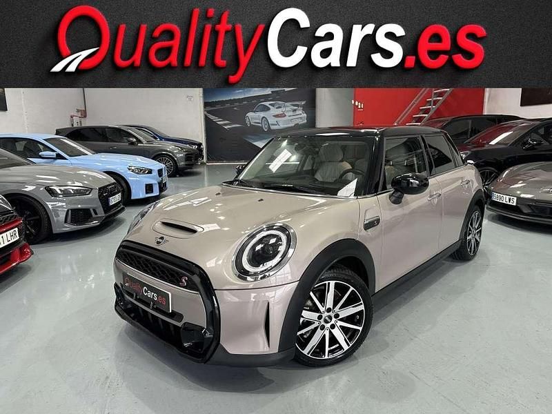 Usado Mini Cooper S 178 CV (130 kW) 2022 Gris Utilitario