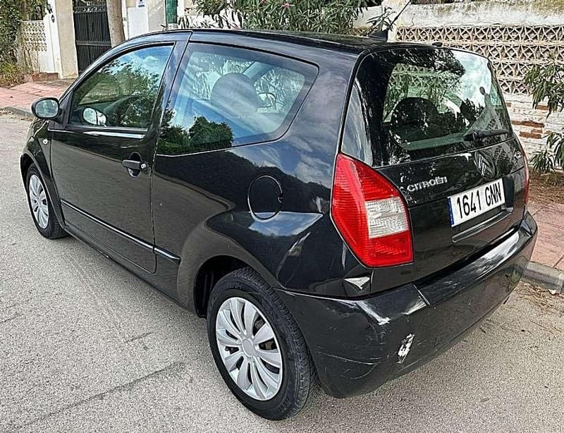 Usado Citroën C2 Furio 61 CV (44 kW) 2009 Negro Utilitario