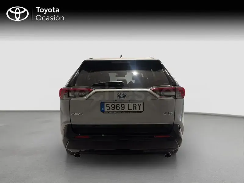 Usado Toyota RAV4 Hybrid Advance 306 CV (225 kW) 2021 Gris / plata SUV