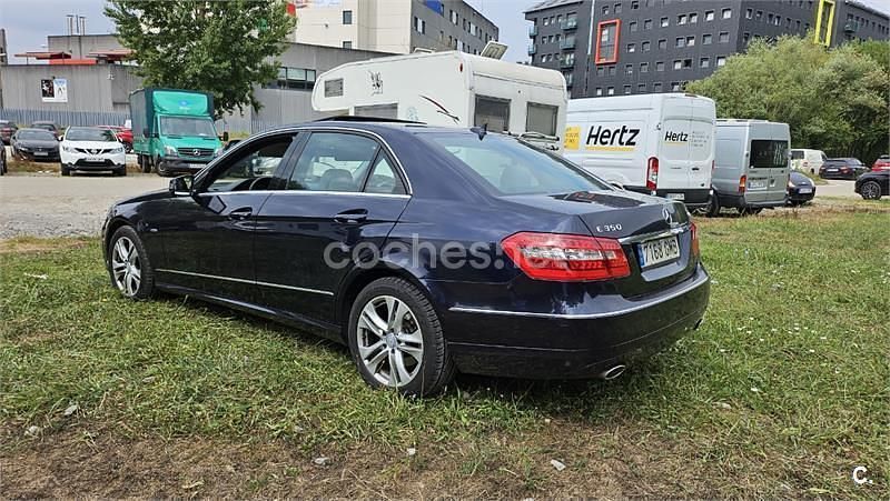 Azul Usado 2009 Mercedes E350 Elegance Berlina | 9999 € (Precio justo) - Imagen 1/4