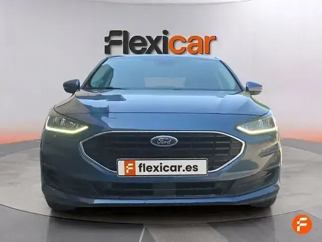 Usado Ford Focus Trend+ 120 CV (88 kW) 2022 Azul Berlina