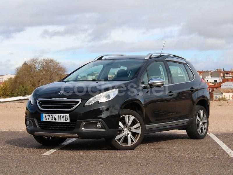 Negro Usado 2014 Peugeot 2008 Allure SUV | 8500 € (Precio justo) - Imagen 1/4