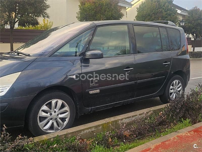 Usado Renault Espace Dynamique 175 CV (128 kW) 2007 Gris / plata Monovolumen