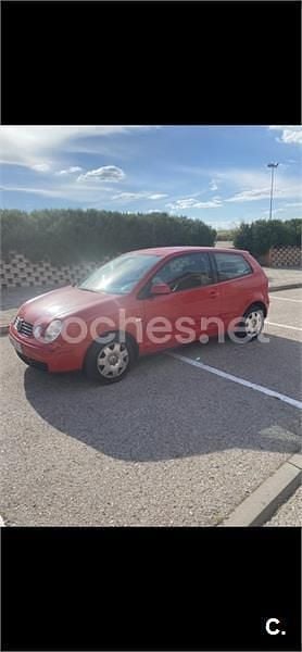 Rojo Usado 2004 VW Polo Match Berlina | 1500 € (Super precio) - Imagen 1/3