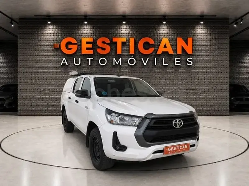 Usado Toyota HiLux 144 CV (105 kW) 2021 Blanco Pickup/Camioneta