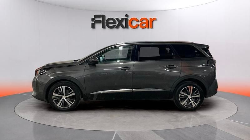 Usado Peugeot 5008 Allure 131 CV (96 kW) 2021 Gris SUV