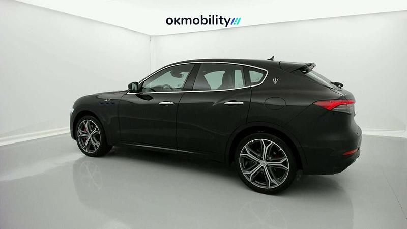 Usado Maserati Levante GT 330 CV (242 kW) 2022 Negro SUV