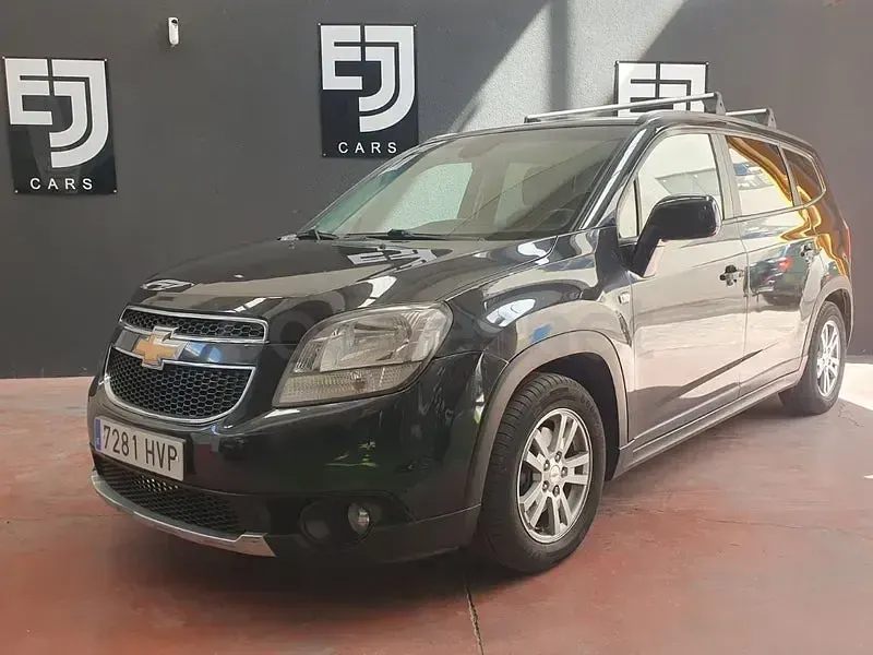 Usado Chevrolet Orlando LTZ 141 CV (103 kW) 2014 Negro Monovolumen