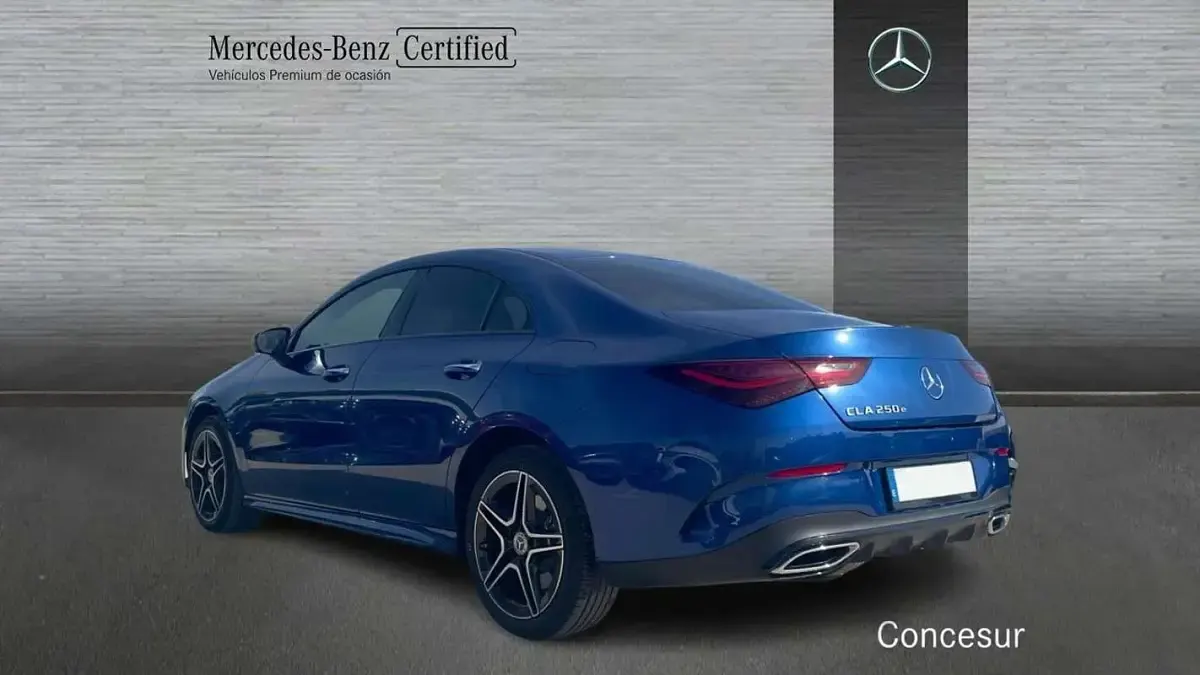 Usado Mercedes CLA250e 218 CV (160 kW) 2025 Negro Coupe