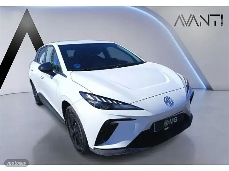 Usado MG MG4 EV 125 kW (170 CV) 2023 Blanco Utilitario