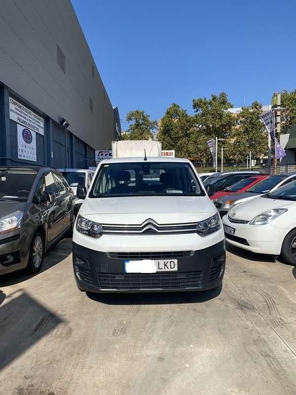 Usado Citroën Berlingo Live 76 CV (55 kW) 2020 Amarillo Monovolumen