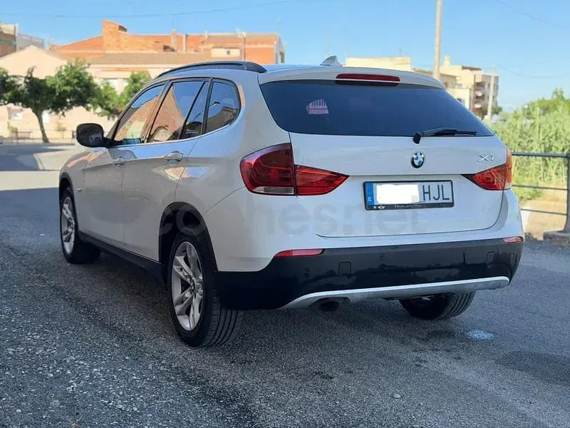 Usado BMW X1 Comfort Edition 184 CV (135 kW) 2013 Blanco SUV