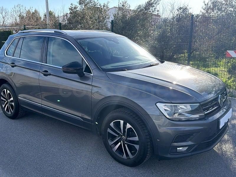Usado VW Tiguan Advance 150 CV (110 kW) 2020 Gris / plata SUV