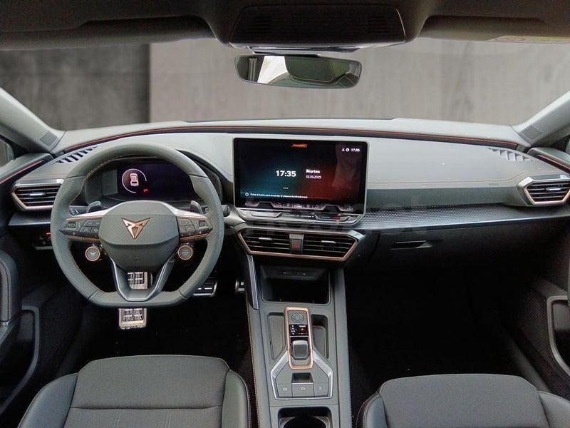 Nuevo Cupra Leon 150 CV (110 kW) 2025 Azul Berlina