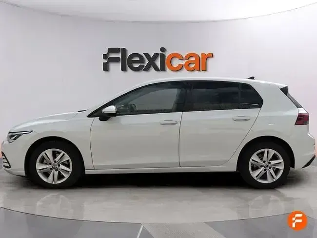Usado VW Golf VIII 110 CV (80 kW) 2024 Blanco