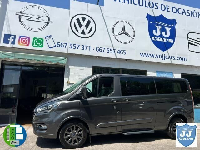 Gris Usado 2022 Ford Tourneo Custom Titanium Monovolumen | 39.500 € (Un poco caro) - Imagen 1/4