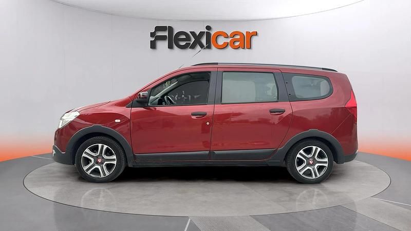 Usado Dacia Lodgy Comfort 102 CV (75 kW) 2019 Rojo Monovolumen