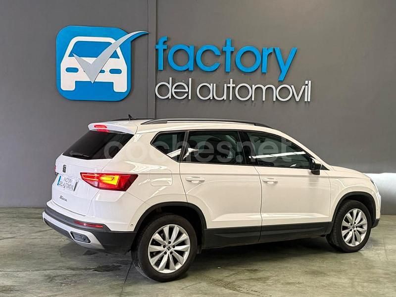 Usado Seat Ateca Style 150 CV (110 kW) 2021 Blanco SUV
