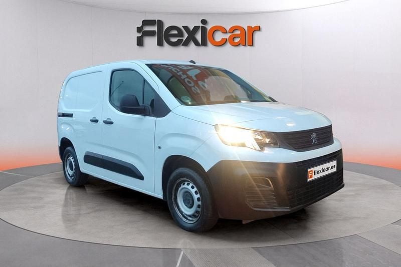 Blanco Usado 2021 Peugeot Partner S Van | 9490 € (Buen precio) - Imagen 1/4
