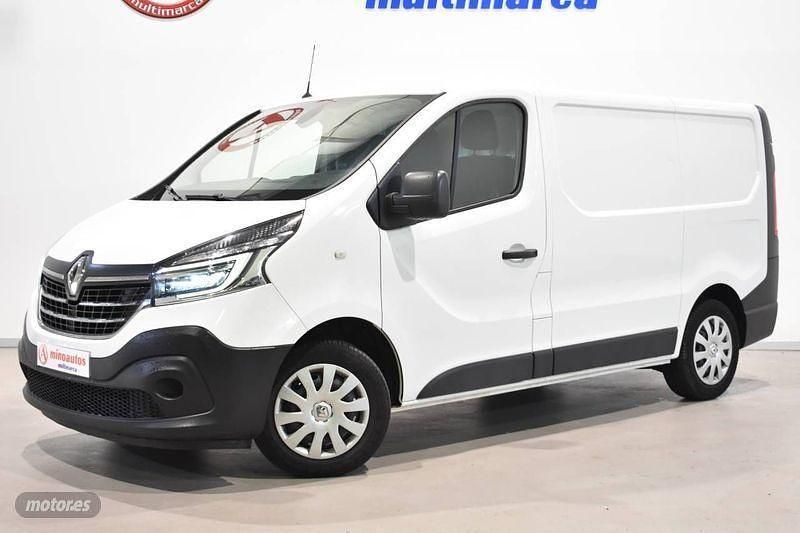 Usado Renault Trafic 121 CV (88 kW) 2020 Blanco Monovolumen