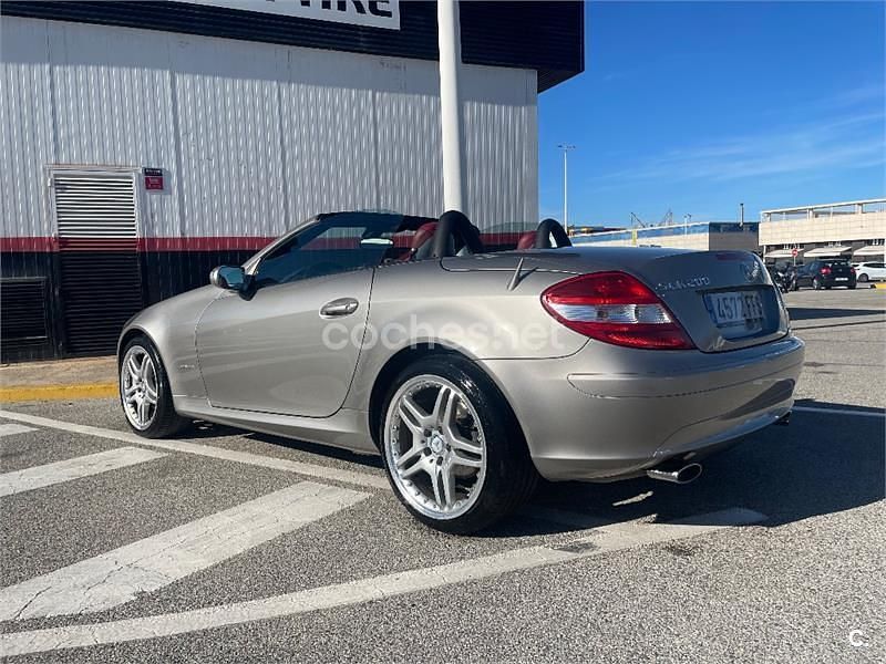 Gris / plata Usado 2006 Mercedes SLK200 Descapotable | 19.000 € - Imagen 1/4