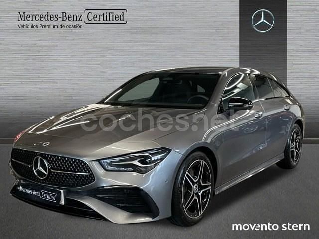 Gris montaña Usado 2024 Mercedes CLA200 Shooting Brake Familiar | 36.200 € (Precio justo) - Imagen 1/3