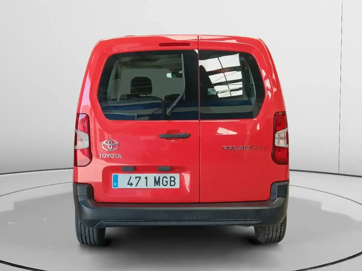 Usado Toyota Proace Verso City 131 CV (96 kW) 2023 Familiar