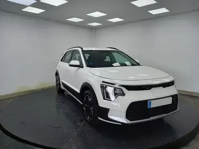 Usado Kia e-Niro 150 kW (204 CV) 2023 Blanco SUV