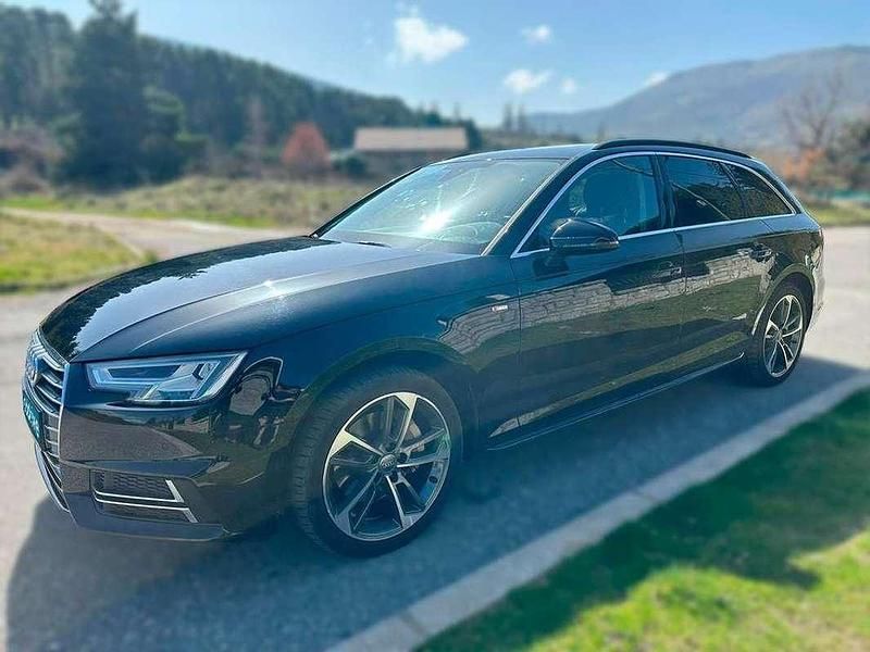 Usado Audi A4 Premium 190 CV (139 kW) 2017 Negro Familiar