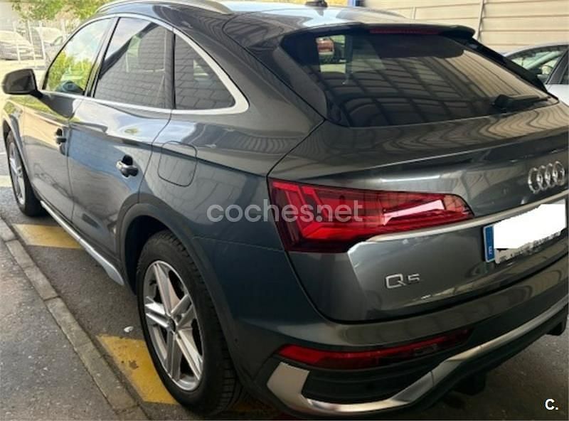 Gris / plata Usado 2022 Audi Q5 Sportback S-Line SUV | 47.000 € (Un poco caro) - Imagen 1/4