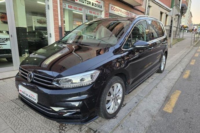 Usado 2018 VW Touran Sportline Monovolumen | 23.990 € (Un poco caro) - Imagen 1/4