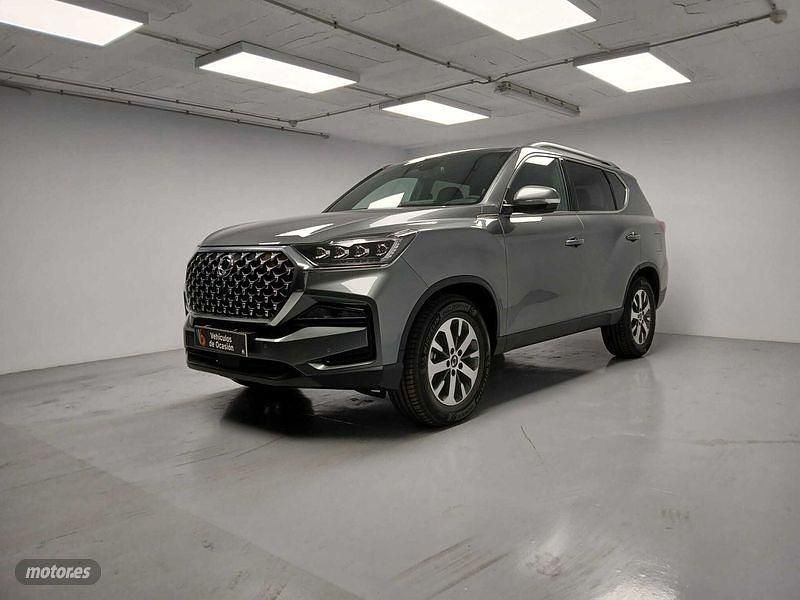 Nuevo Ssangyong (KGM) Rexton 202 CV (148 kW) 2025 Gris SUV