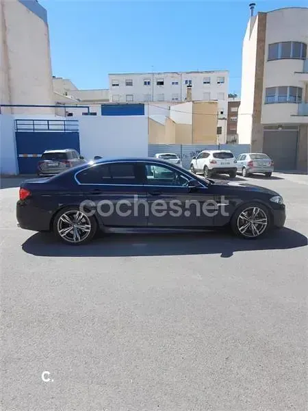 Usado BMW 525 197 CV (144 kW) 2010 Azul Berlina