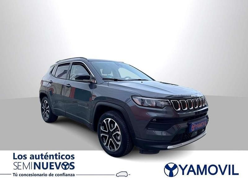 Usado Jeep Compass Limited 150 CV (110 kW) 2021 Gris SUV