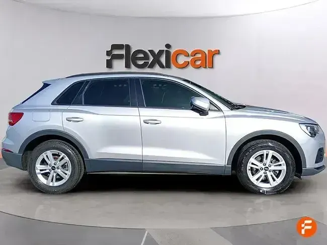 Usado Audi Q3 150 CV (110 kW) 2023 Gris SUV