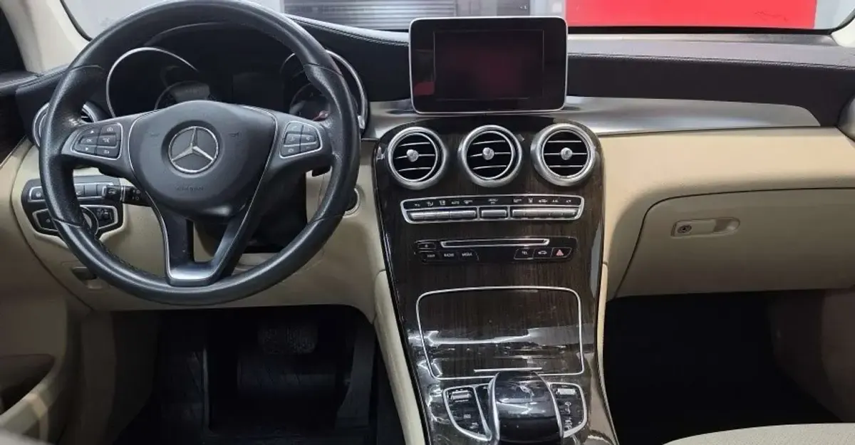 Usado Mercedes GLC350 320 CV (235 kW) 2017 Marrón SUV